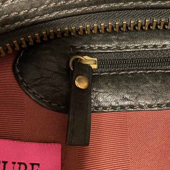 Juicy couture leather shoulder bag - Picture 7 of 9